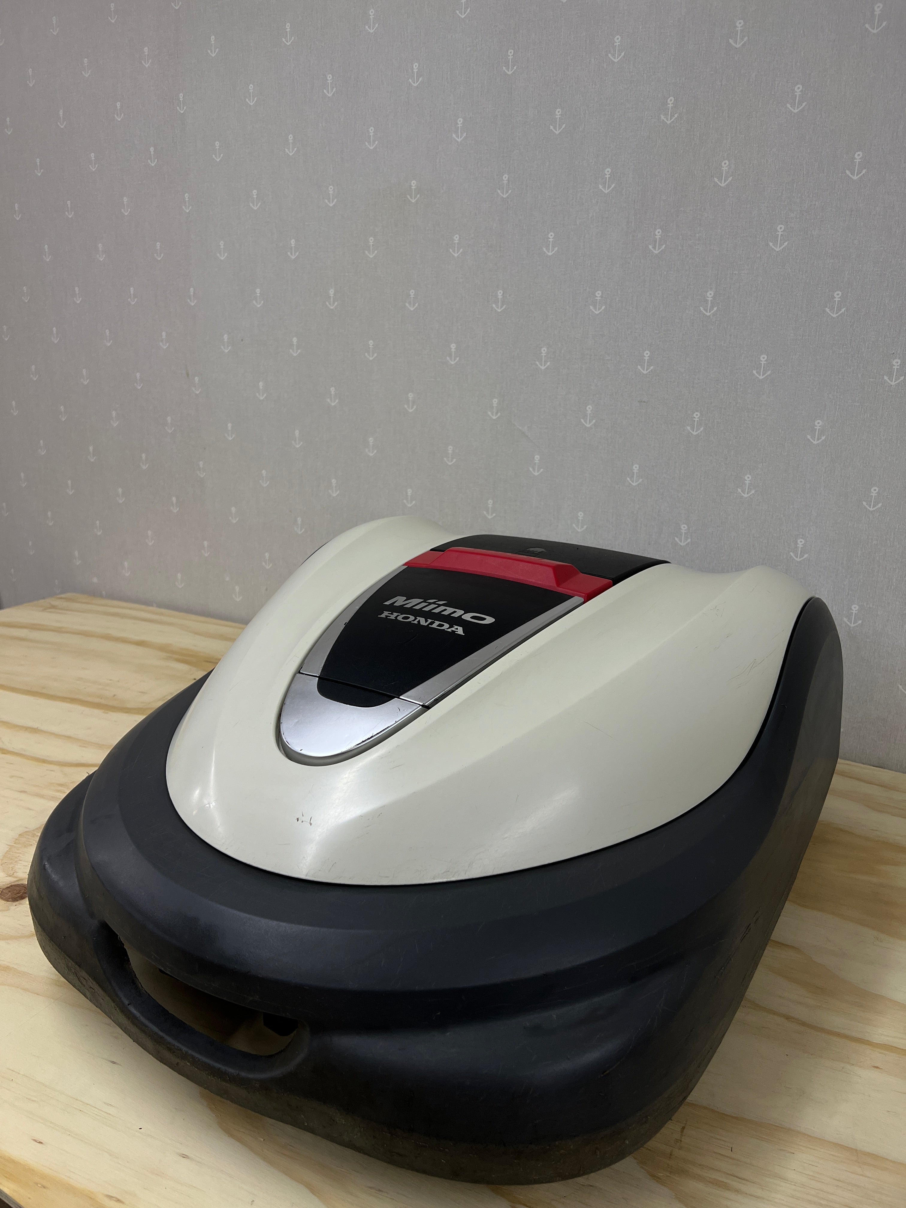 Honda Miimo HRM3000 – Komplett med laddstation