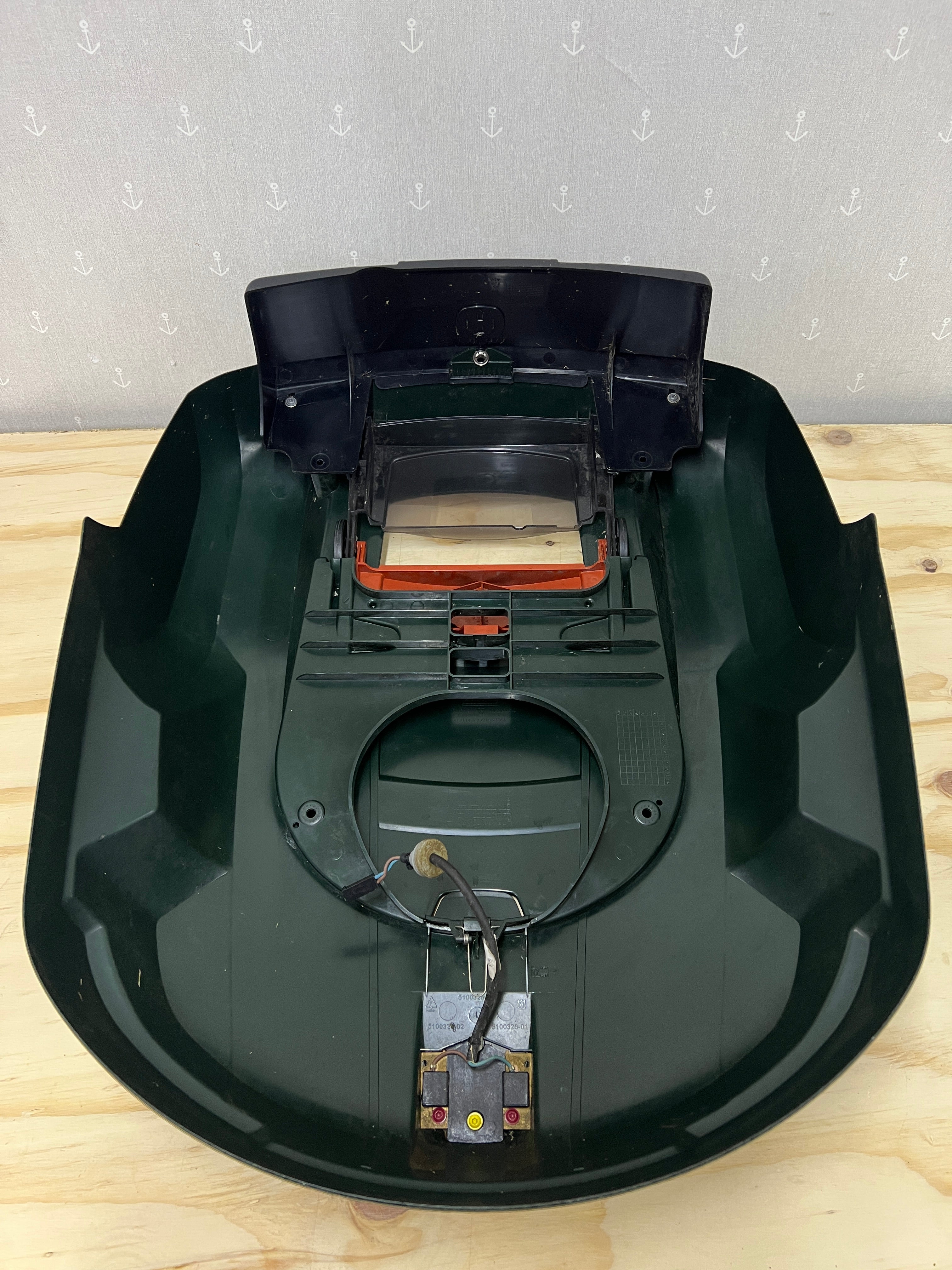 Electrolux Automower 220AC Övre Kaross / Kåpa – Originaldel